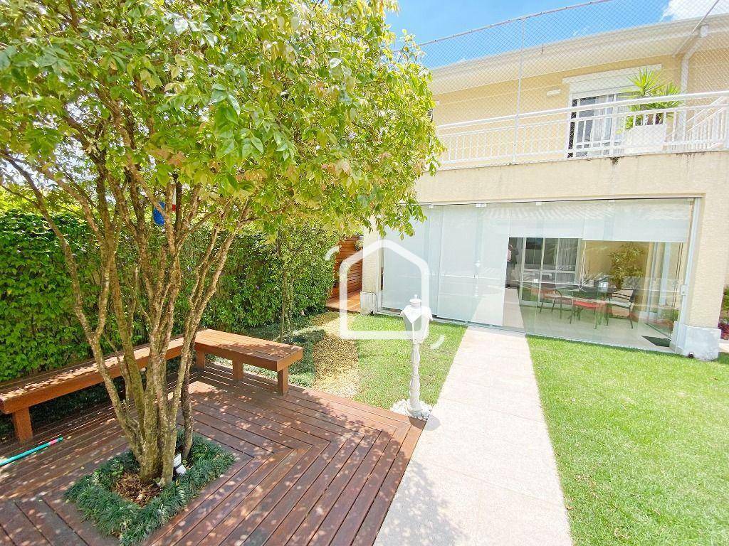 Casa de Condomínio à venda com 3 quartos, 220m² - Foto 32