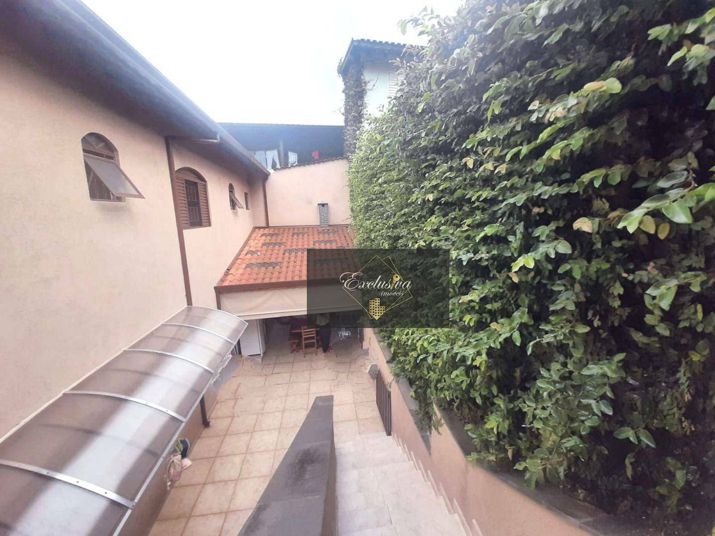 Casa à venda com 3 quartos, 300m² - Foto 19