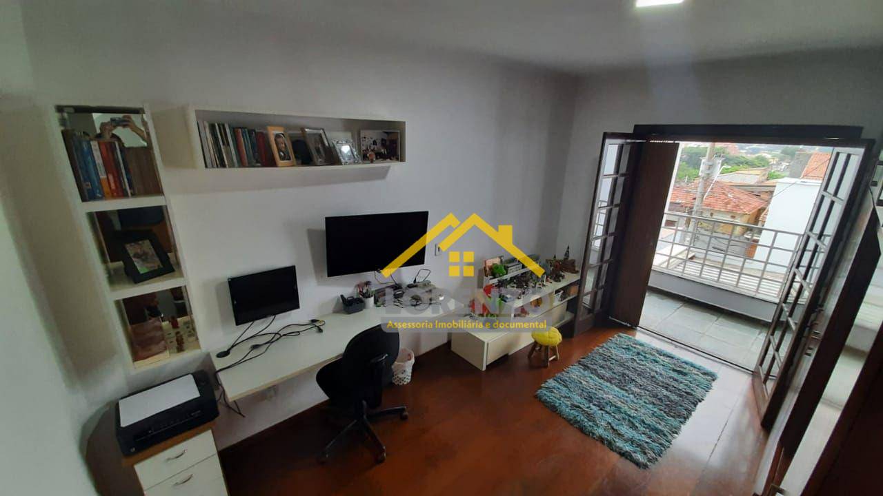 Sobrado à venda com 3 quartos, 300m² - Foto 27