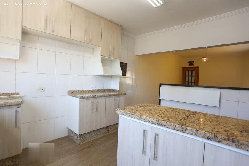 Sobrado à venda com 3 quartos, 178m² - Foto 8