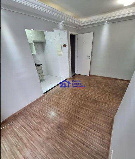 Apartamento à venda com 2 quartos, 48m² - Foto 2