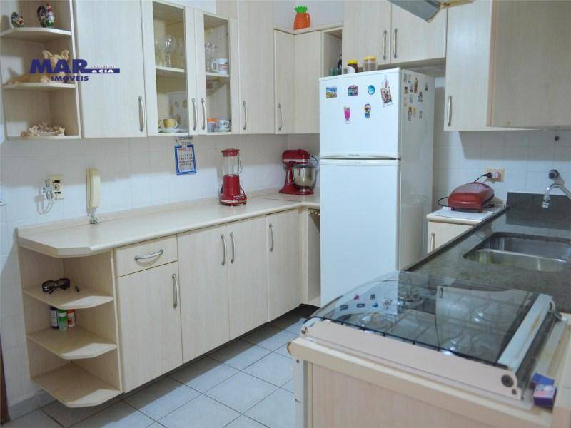 Apartamento à venda com 3 quartos, 155m² - Foto 15