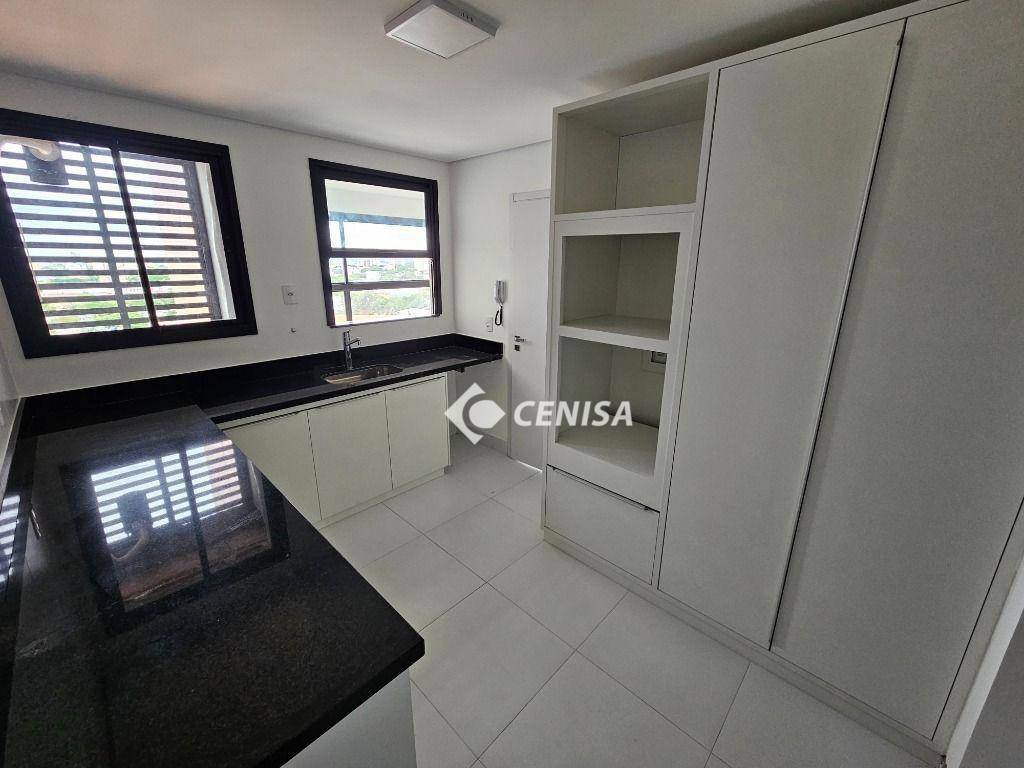 Apartamento para alugar com 3 quartos, 155m² - Foto 10