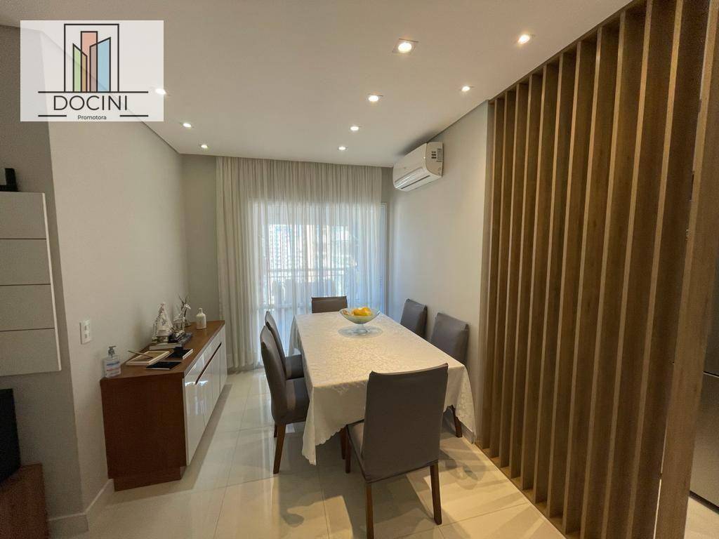 Apartamento à venda com 2 quartos, 67m² - Foto 13