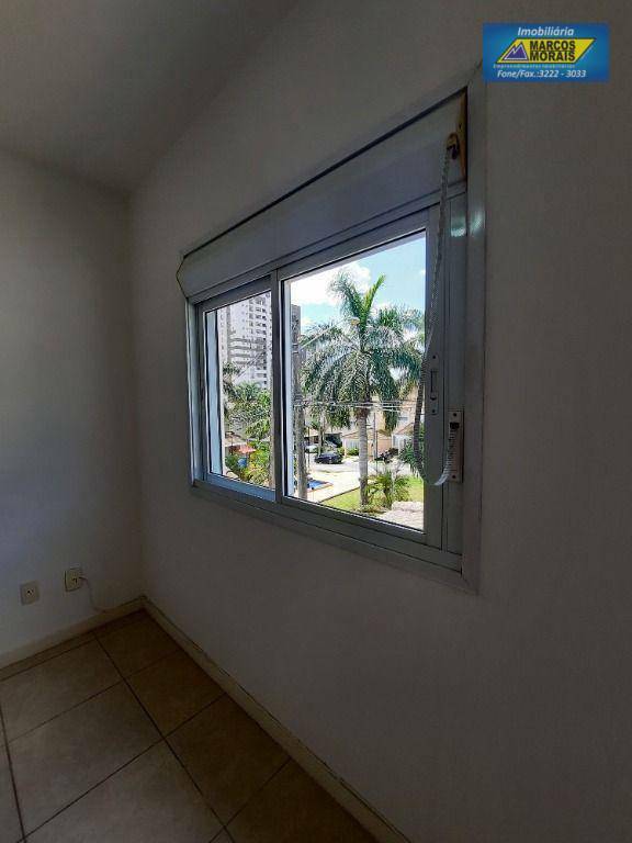 Casa de Condomínio para alugar com 4 quartos, 167m² - Foto 30