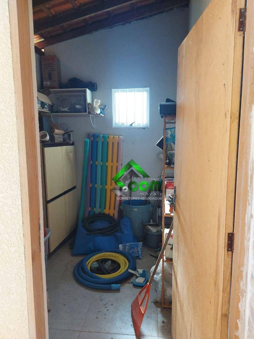 Chácara à venda com 2 quartos, 174m² - Foto 13