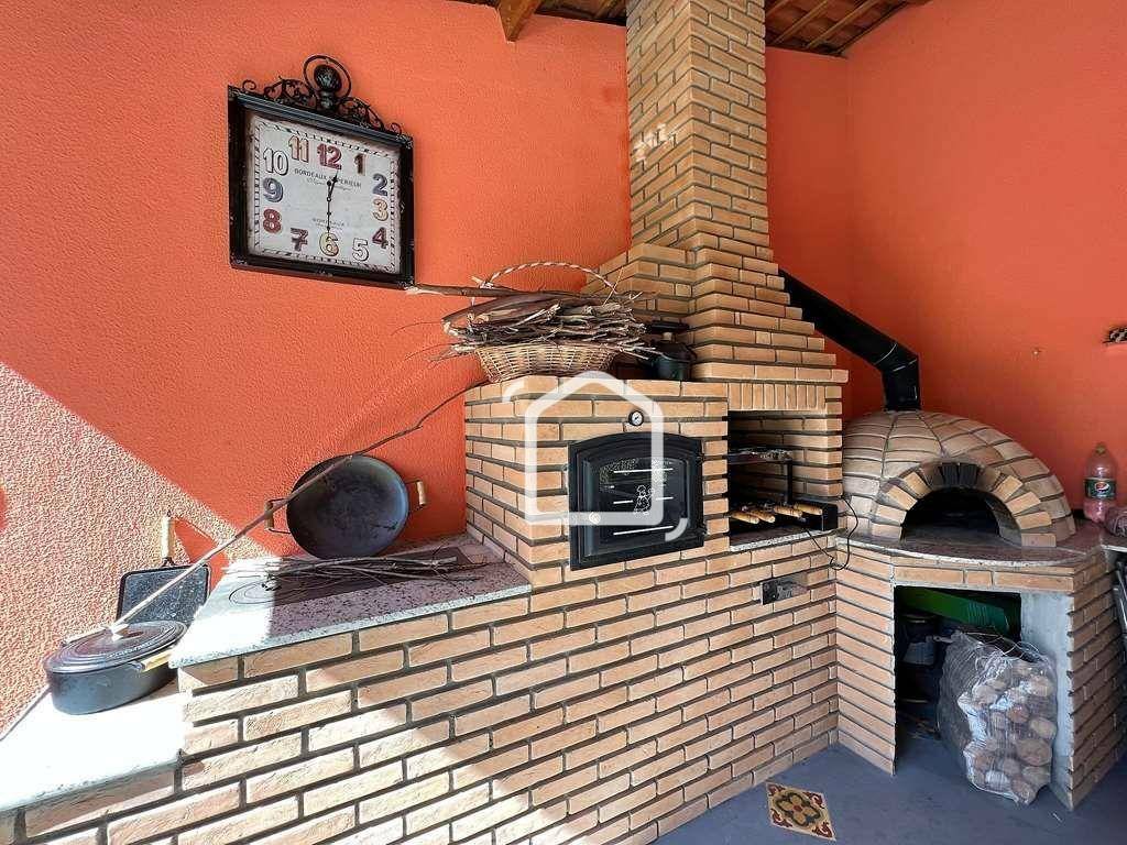 Casa de Condomínio à venda com 4 quartos, 350m² - Foto 39