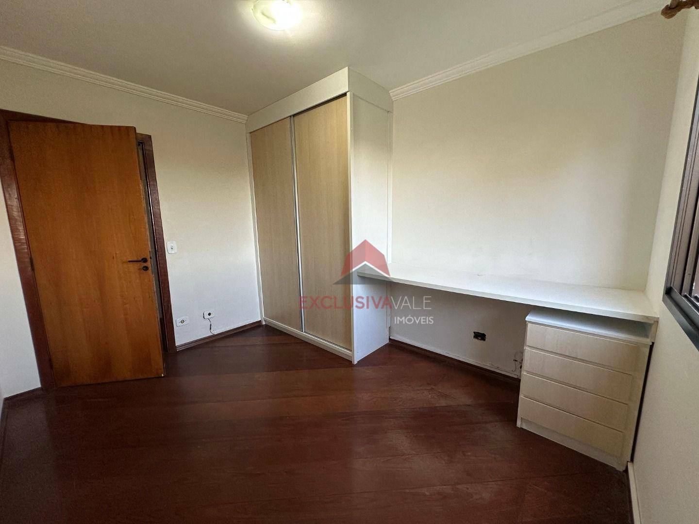 Apartamento para alugar com 3 quartos, 105m² - Foto 14
