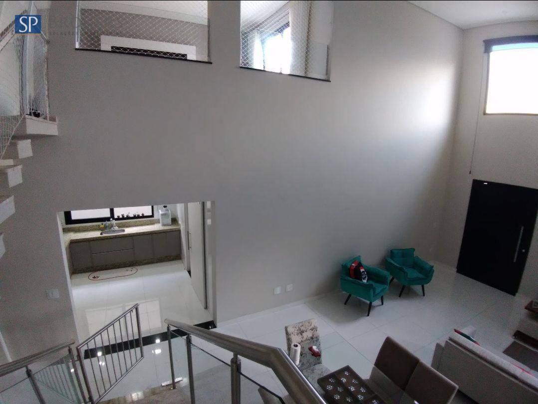 Casa de Condomínio à venda com 4 quartos, 230m² - Foto 13