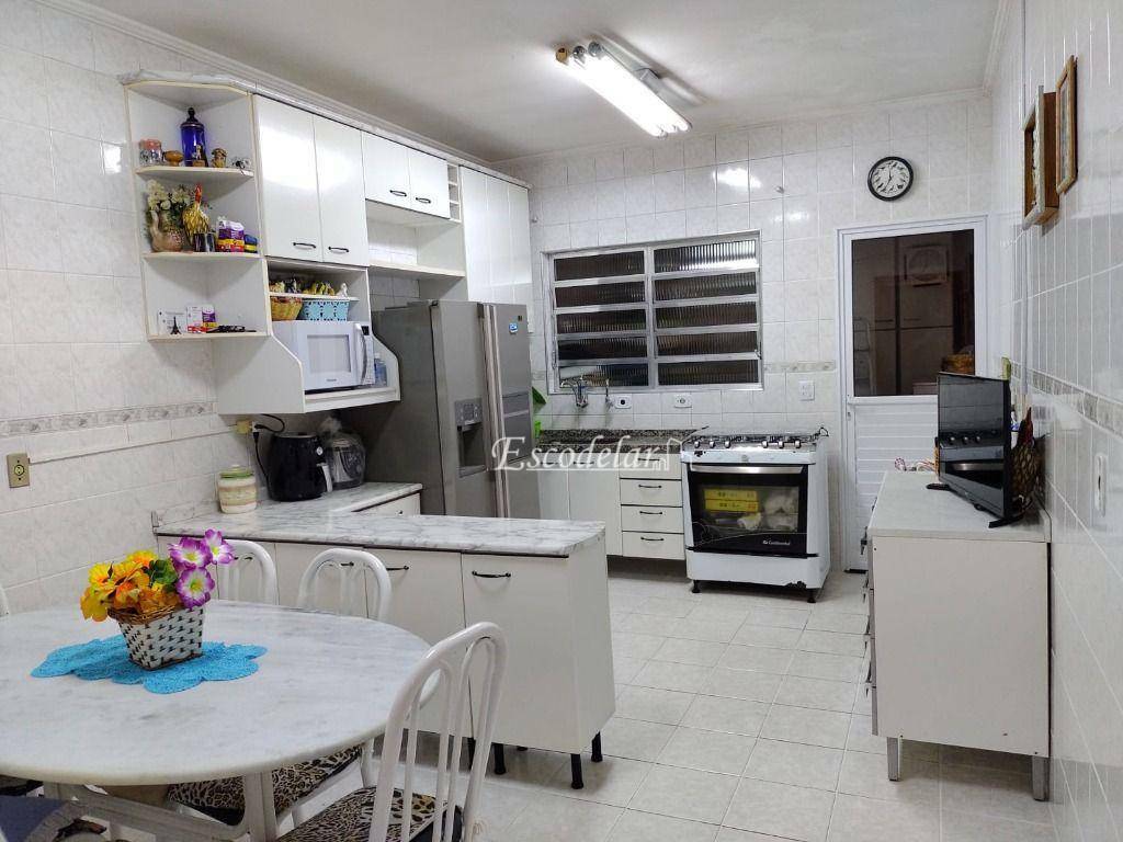 Sobrado à venda com 2 quartos, 103m² - Foto 2