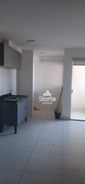 Apartamento à venda com 2 quartos, 56m² - Foto 6