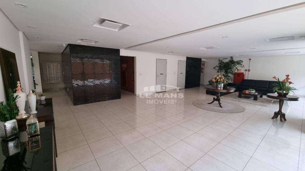 Apartamento à venda com 3 quartos, 98m² - Foto 26