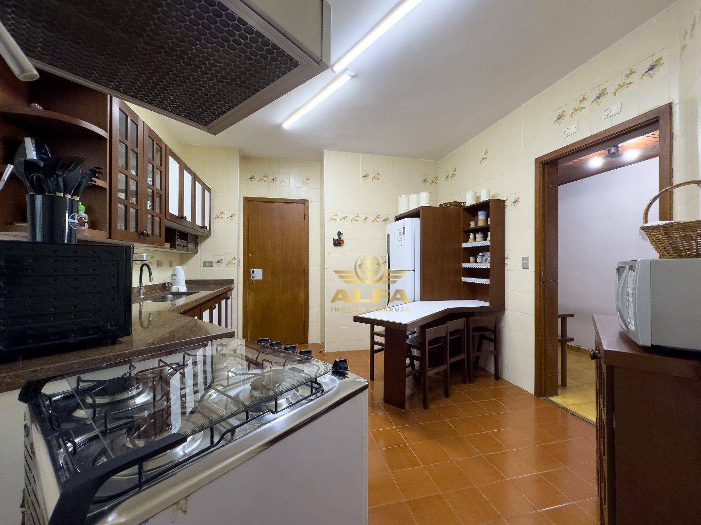 Apartamento à venda com 3 quartos, 159m² - Foto 25