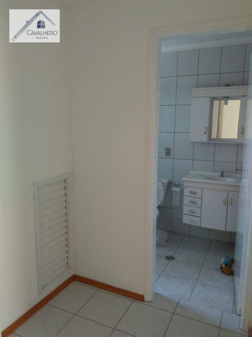 Apartamento à venda com 2 quartos, 69m² - Foto 1