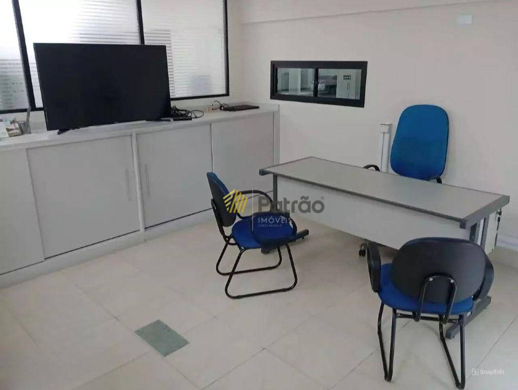 Depósito-Galpão-Armazém à venda, 3890m² - Foto 17