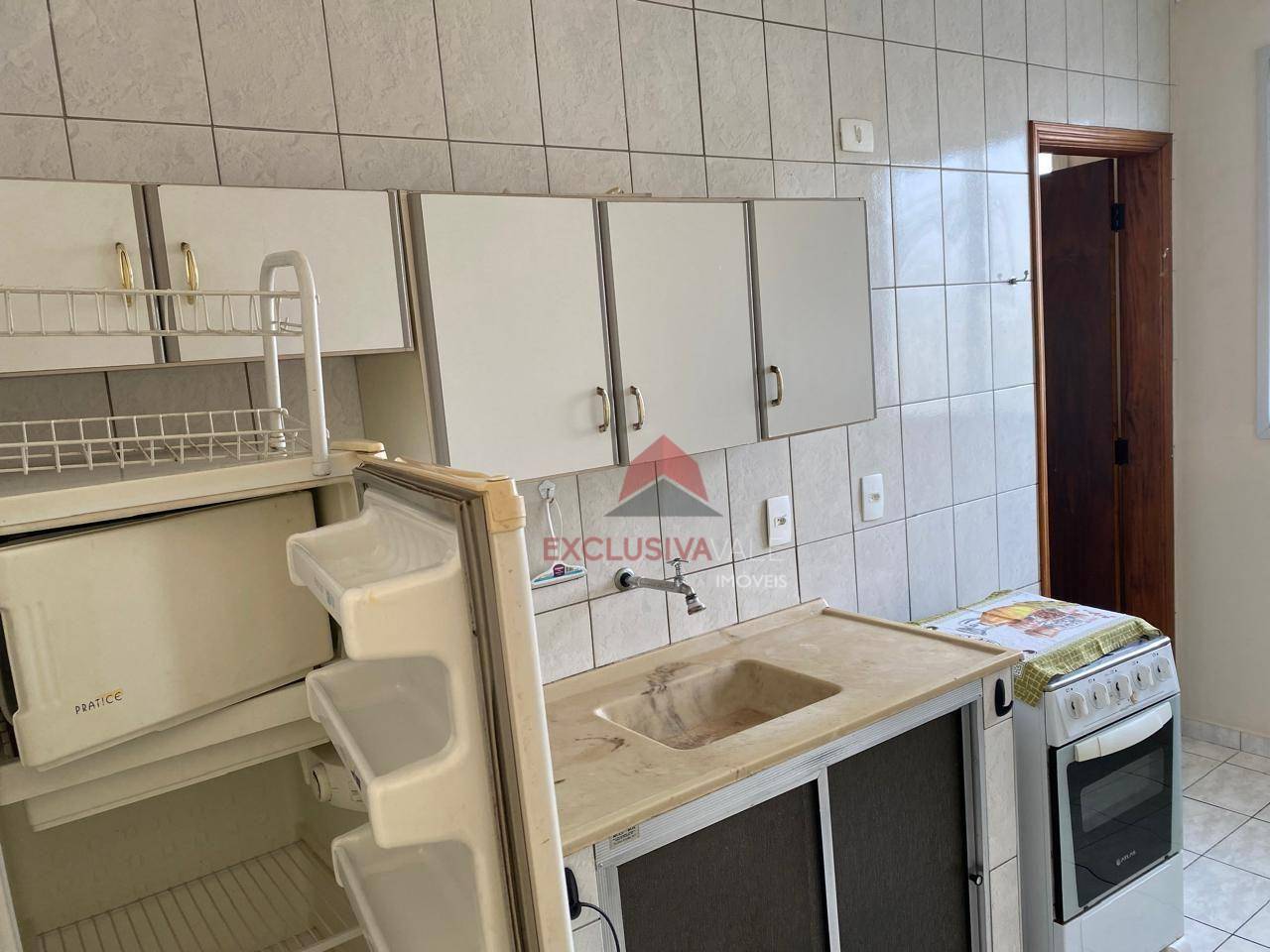 Apartamento para alugar com 2 quartos, 50m² - Foto 6
