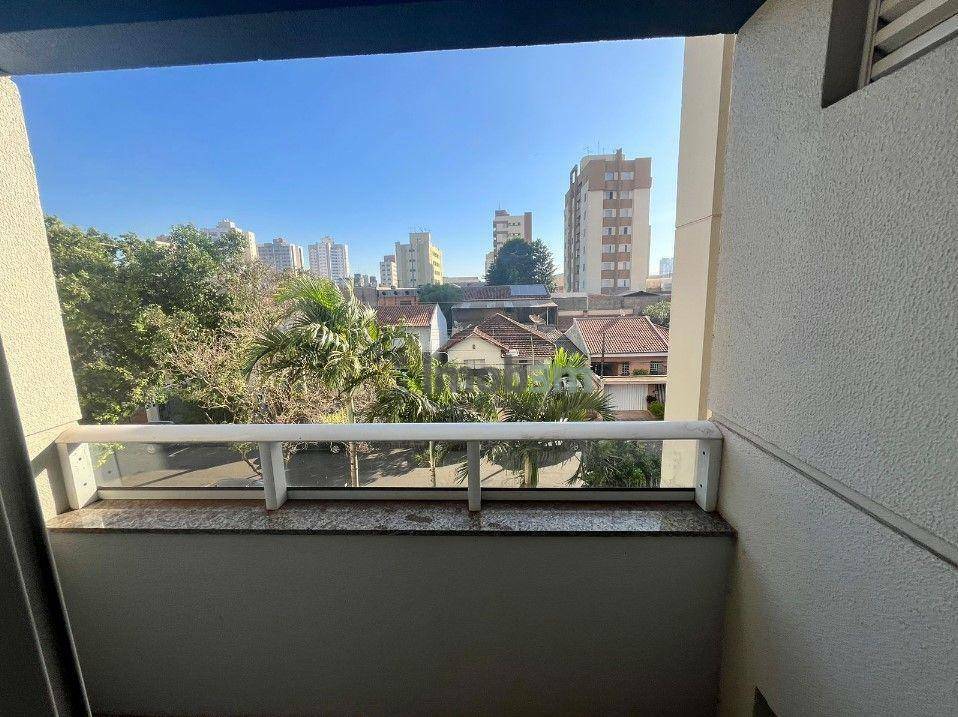 Apartamento à venda com 2 quartos, 69m² - Foto 8