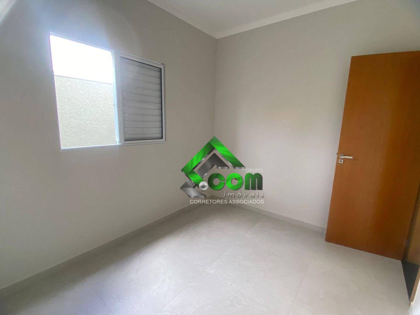 Casa à venda com 3 quartos, 90m² - Foto 15