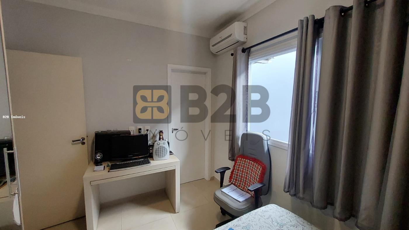 Casa de Condomínio à venda com 3 quartos, 204m² - Foto 23