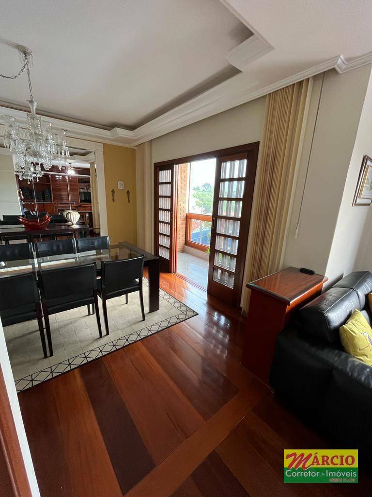 Casa à venda com 4 quartos, 413m² - Foto 37