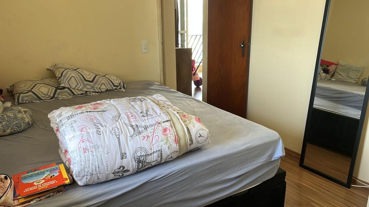 Apartamento à venda com 2 quartos, 75m² - Foto 6