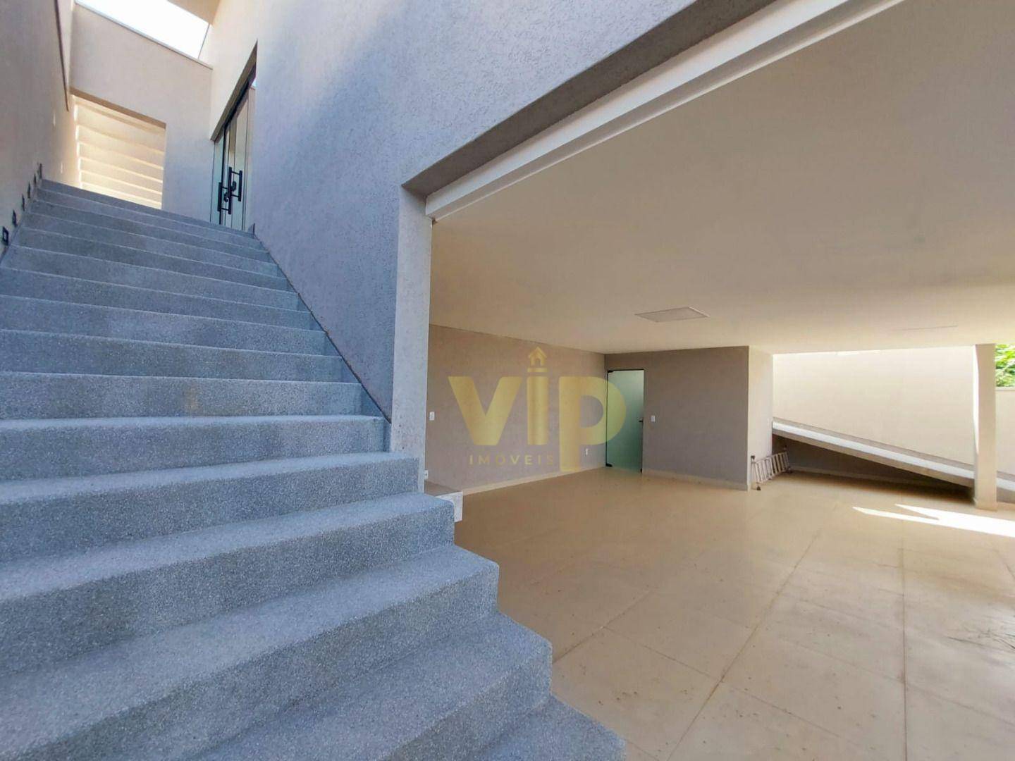 Casa à venda com 4 quartos, 252m² - Foto 9