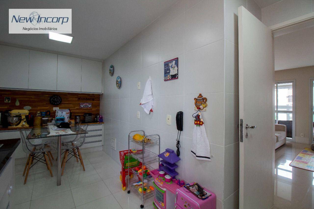 Apartamento à venda com 3 quartos, 154m² - Foto 7