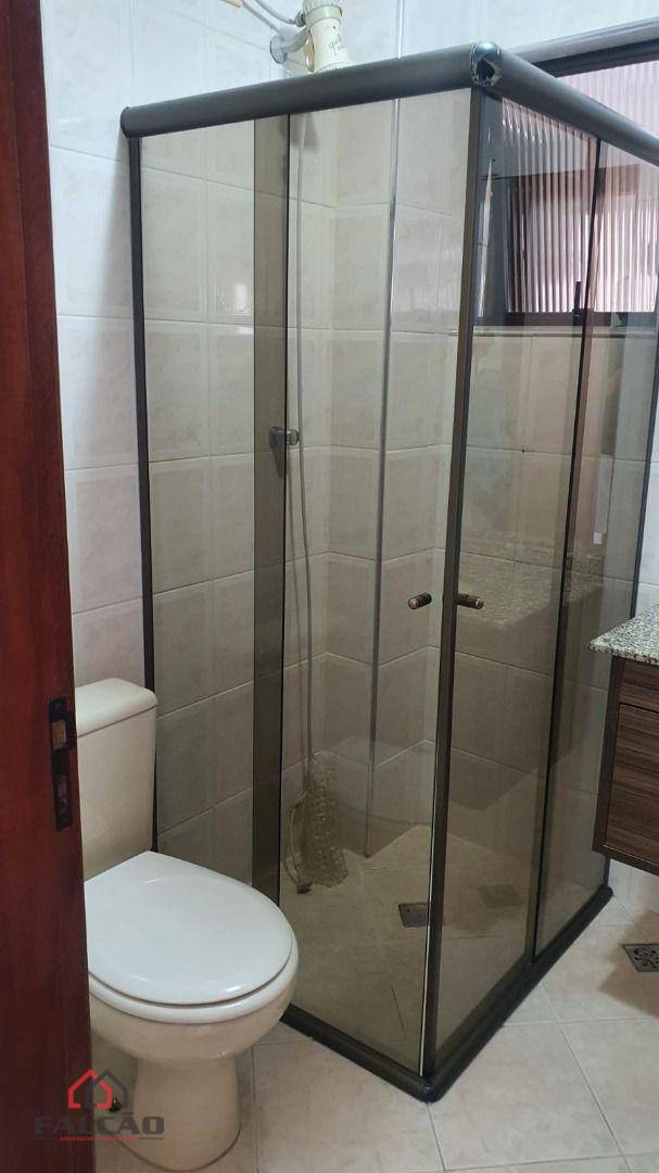 Apartamento à venda com 3 quartos, 120m² - Foto 17