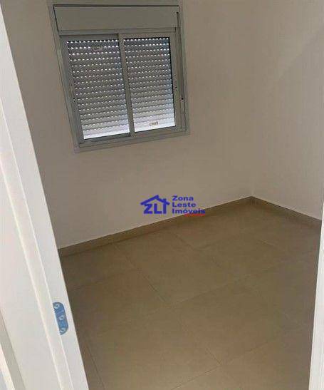 Apartamento à venda com 2 quartos, 56m² - Foto 4