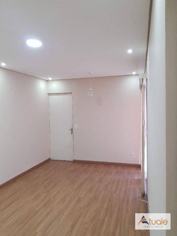 Apartamento à venda com 2 quartos, 62m² - Foto 3