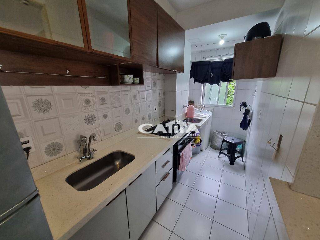 Apartamento para alugar com 2 quartos, 41m² - Foto 5