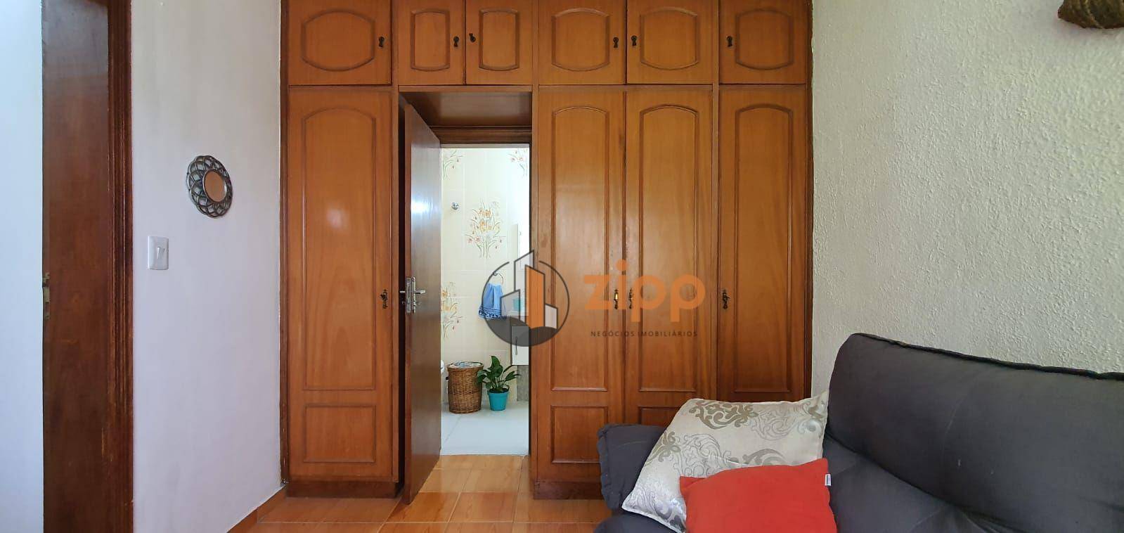 Casa à venda com 4 quartos, 197m² - Foto 22