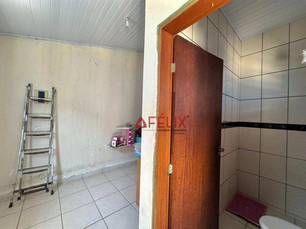 Casa à venda com 3 quartos, 95m² - Foto 32