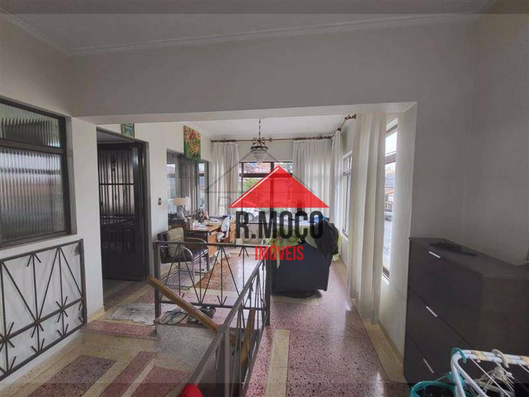 Casa à venda com 3 quartos, 194m² - Foto 8