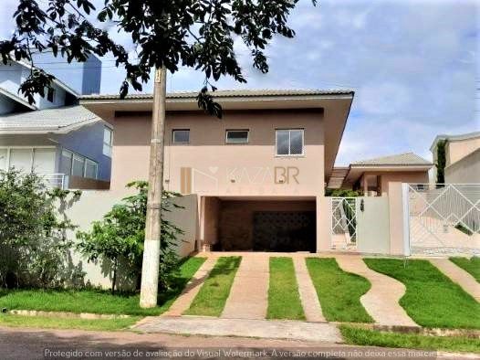 Casa de Condomínio à venda com 4 quartos, 390m² - Foto 1