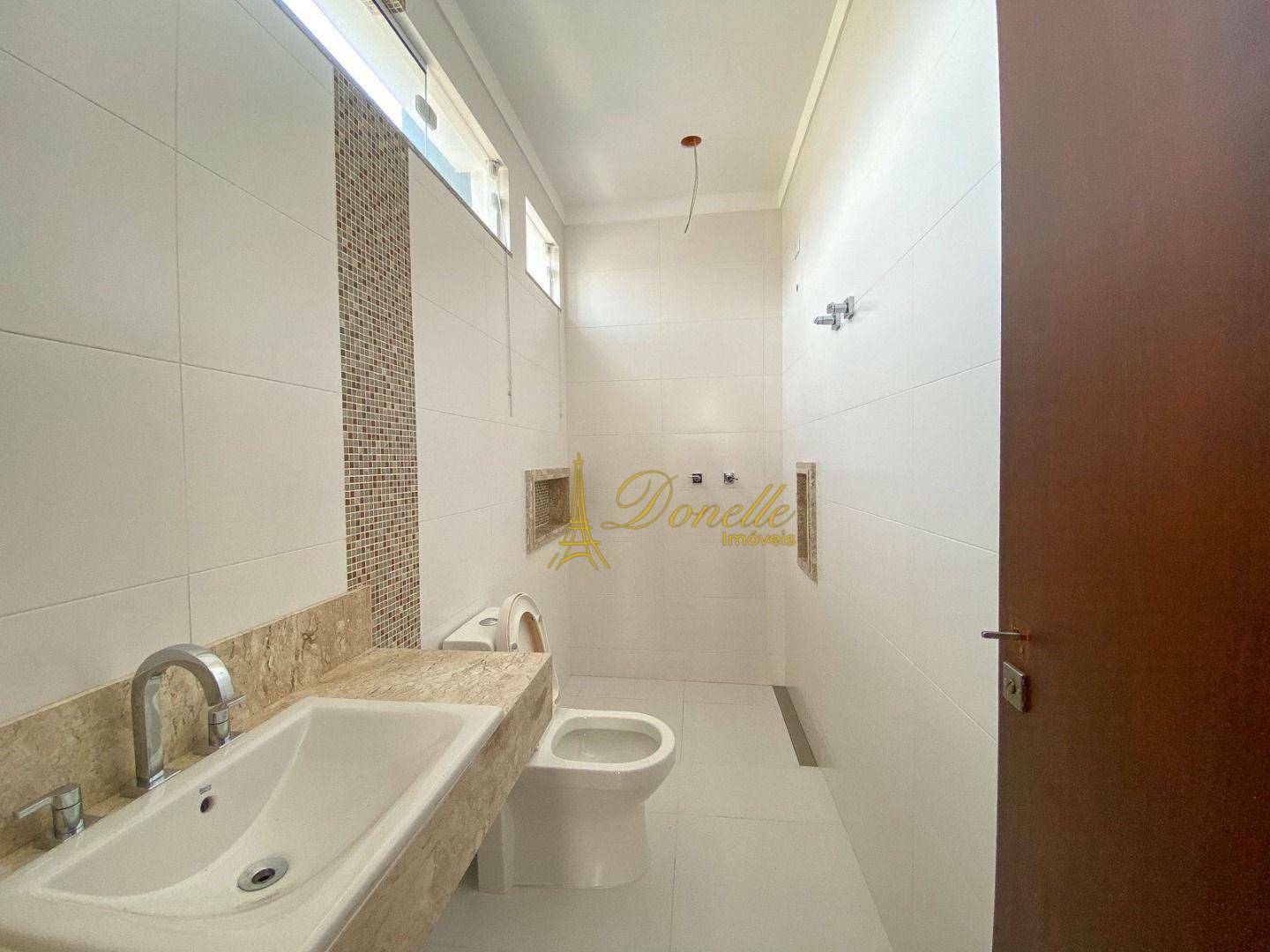 Sobrado à venda com 4 quartos, 380m² - Foto 74