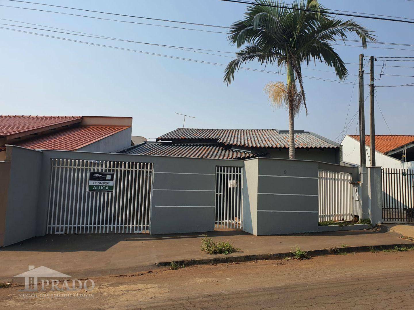 Casa à venda com 3 quartos, 190m² - Foto 1