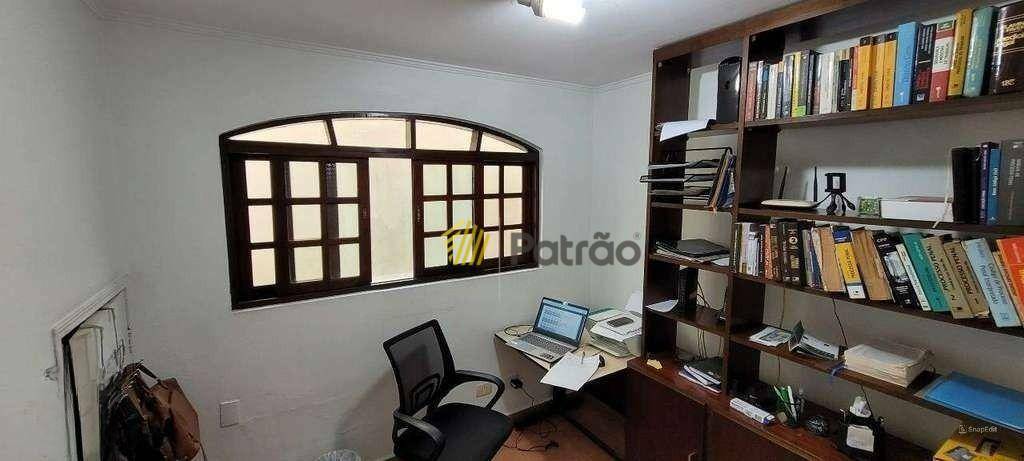 Sobrado à venda com 4 quartos, 256m² - Foto 15