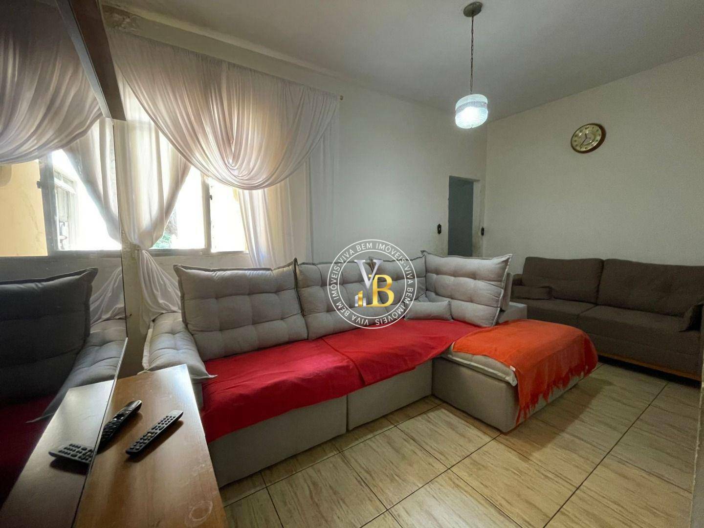 Casa, 5 quartos, 200 m² - Foto 1