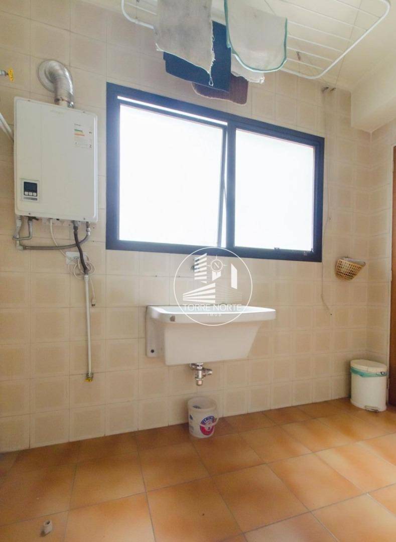 Apartamento à venda com 4 quartos, 140m² - Foto 10