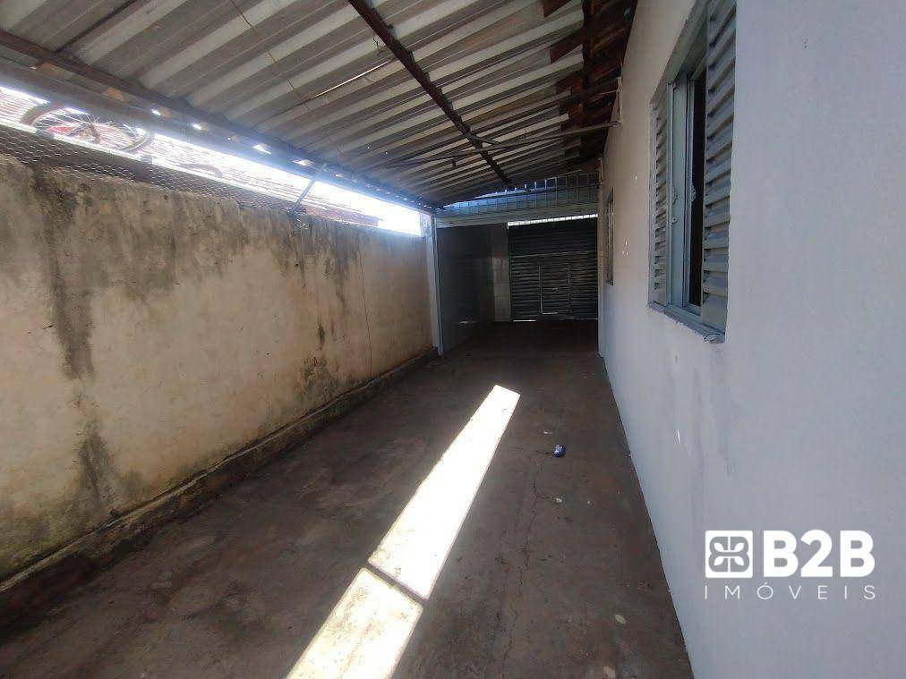 Casa à venda com 3 quartos, 190m² - Foto 17