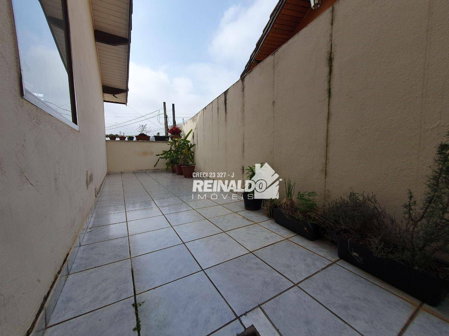 Casa à venda com 3 quartos, 136m² - Foto 21