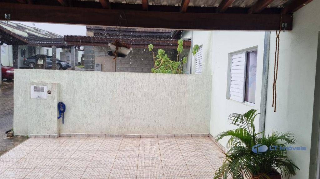 Casa de Condomínio à venda e aluguel com 2 quartos, 65m² - Foto 16