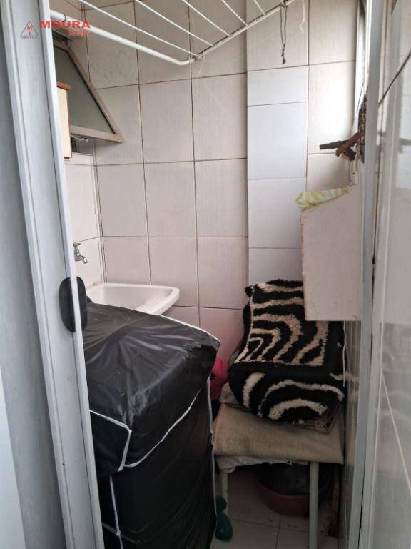 Apartamento à venda com 2 quartos, 61m² - Foto 5