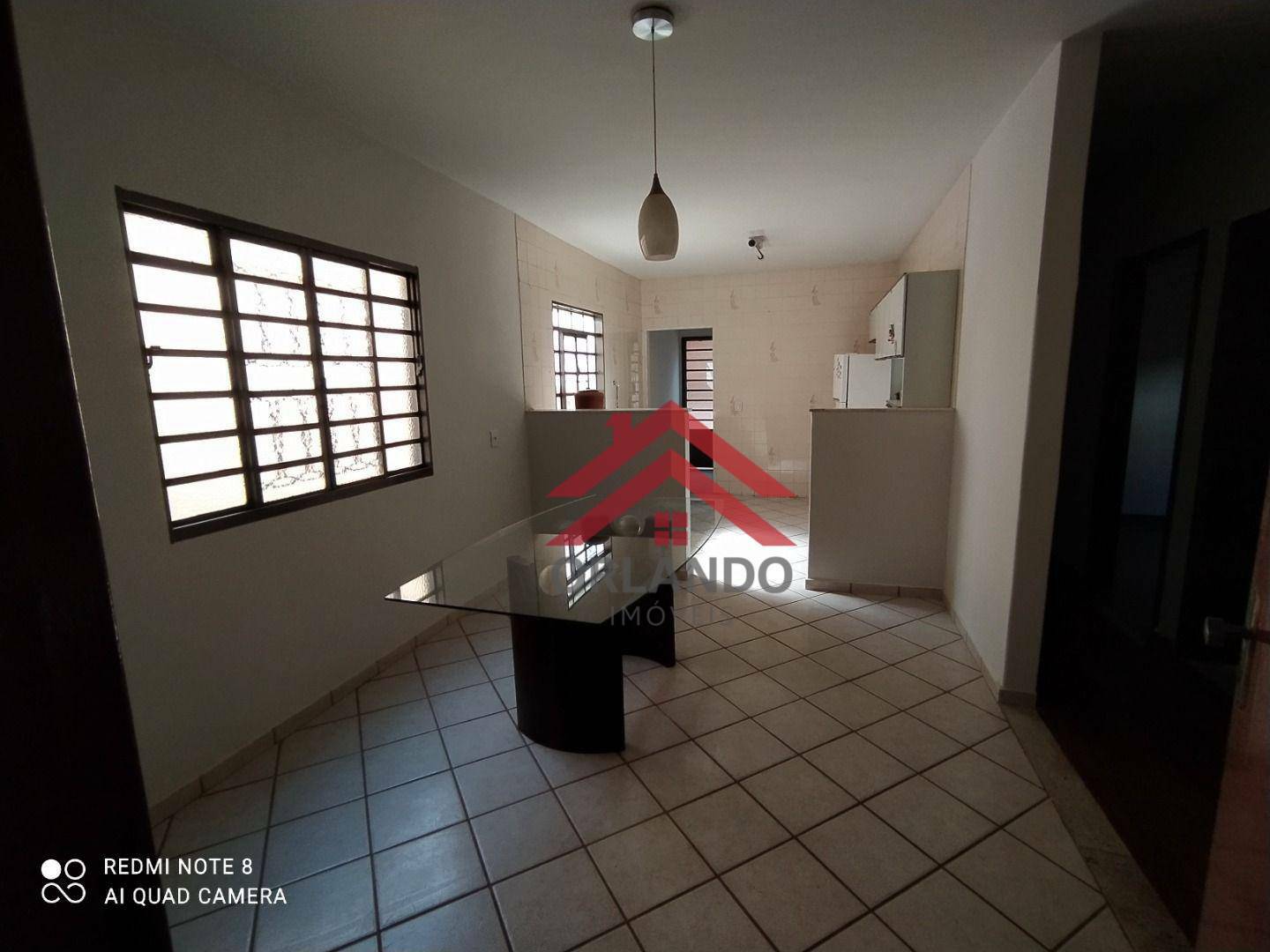 Casa à venda com 3 quartos, 170m² - Foto 3