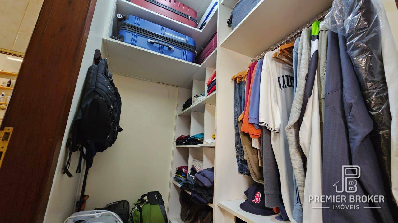 Casa de Condomínio à venda com 3 quartos, 350m² - Foto 34