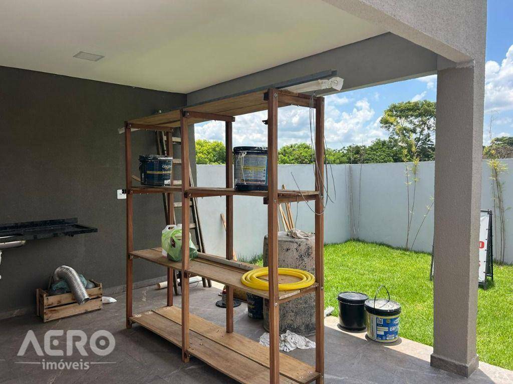 Casa à venda com 2 quartos, 90m² - Foto 14