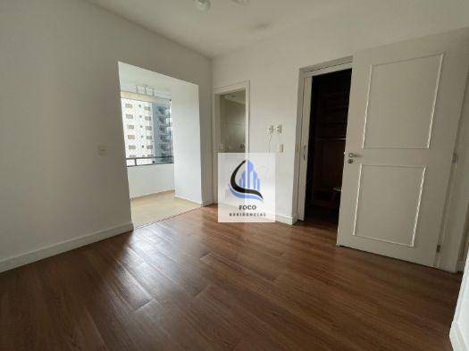 Apartamento à venda e aluguel com 3 quartos, 150m² - Foto 9