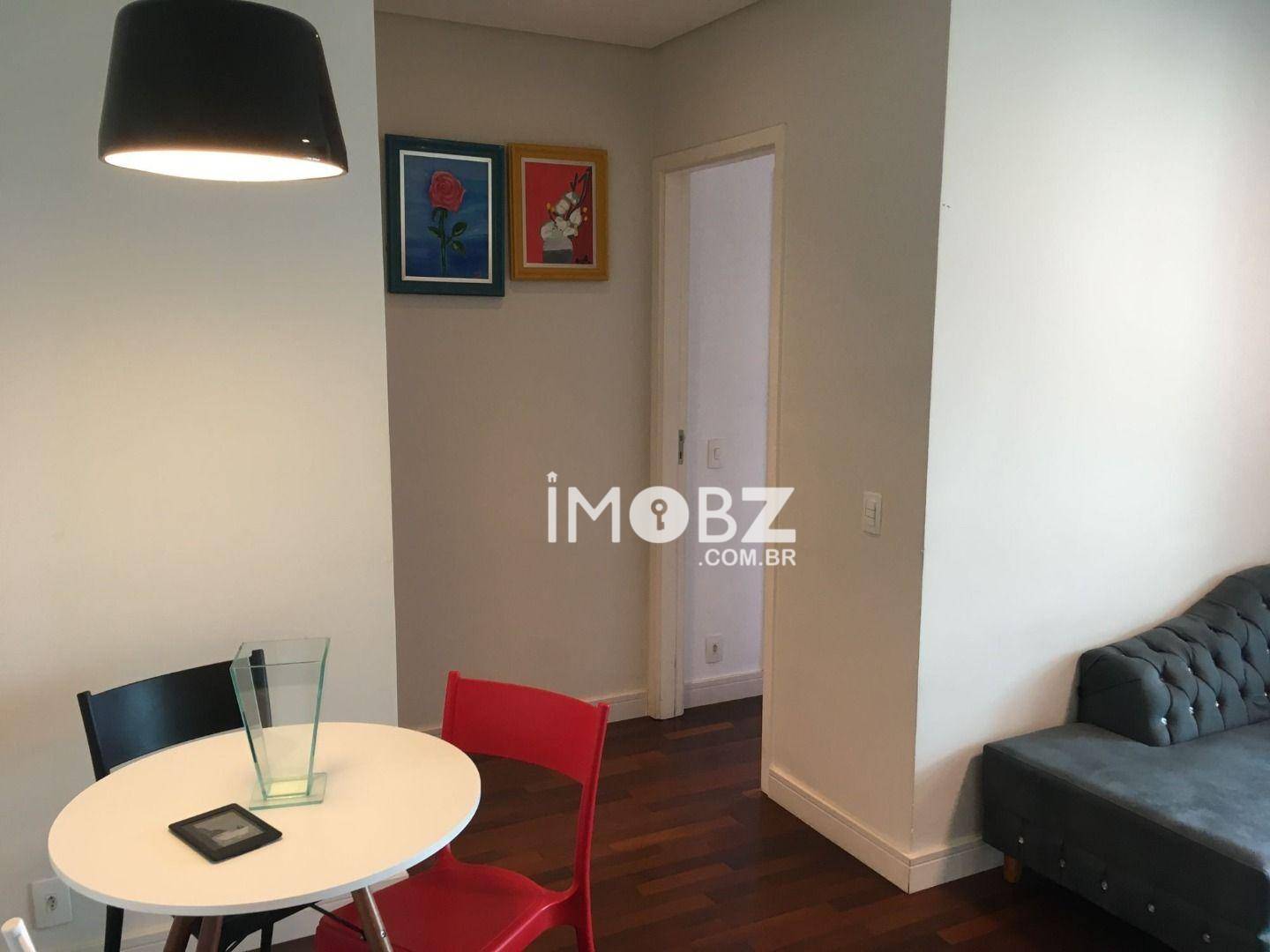 Apartamento à venda com 2 quartos, 64m² - Foto 7