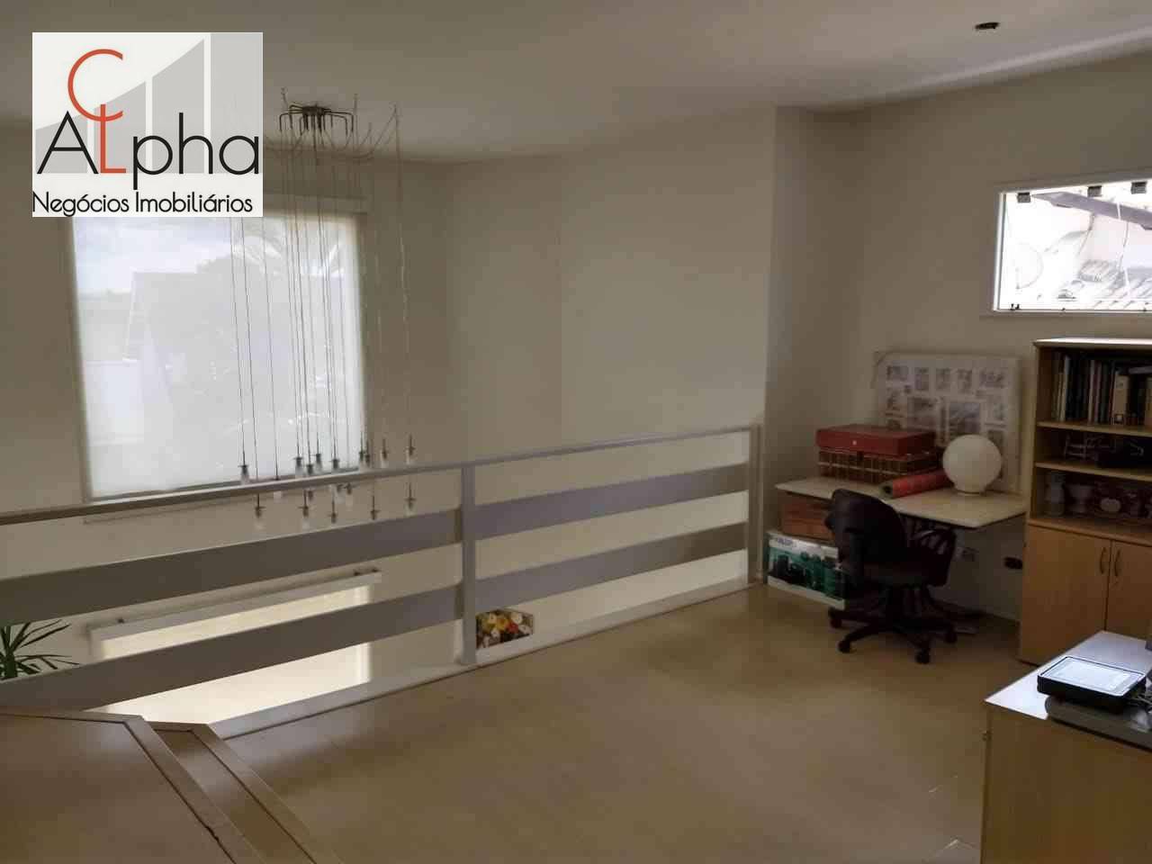 Sobrado à venda com 4 quartos, 300m² - Foto 17